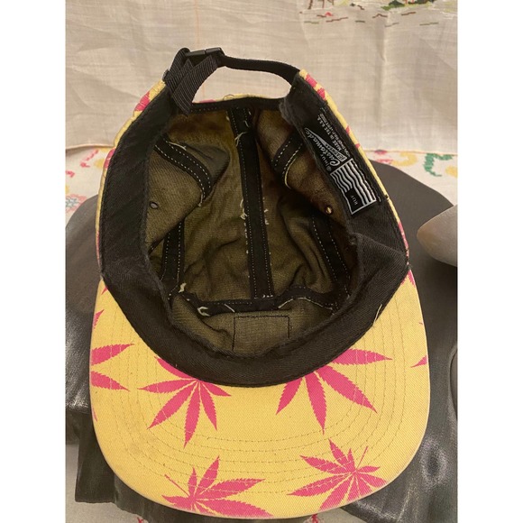 HUF Black Box Cap/Hat, Adjustable Strap back. Yellow/Pink Marijuana Pattern. - Picture 9 of 12